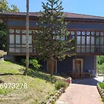 Palacete Penanora Nyaraló